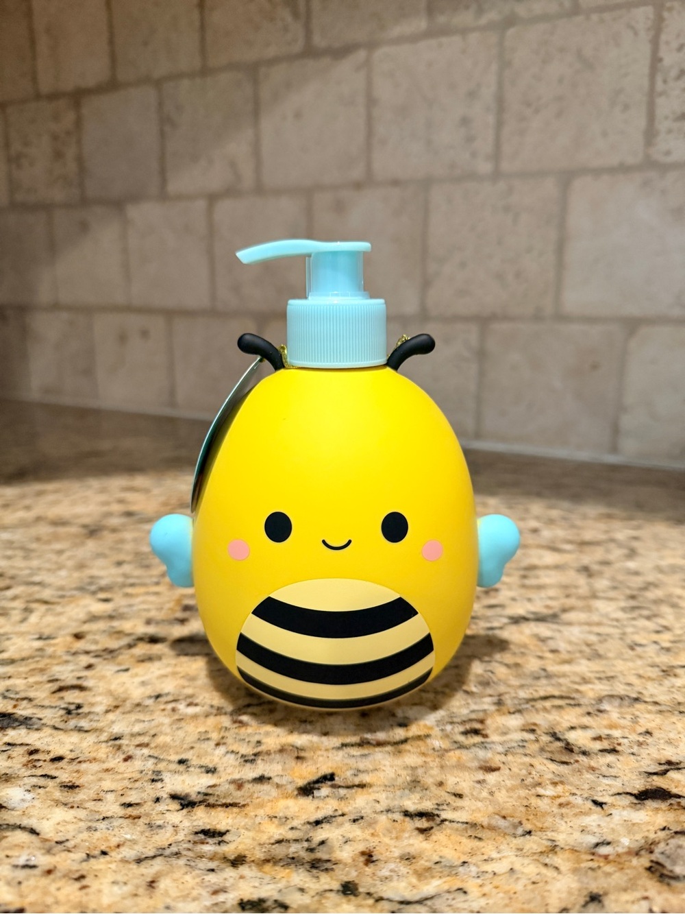Squishmallows Bumble Bee Kids Soap Dispenser - Maple Honey Scent NWT